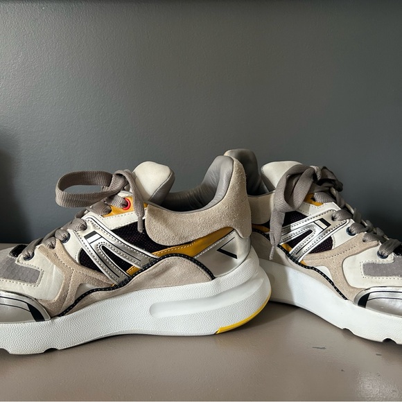 Alexander McQueen sneakers - Picture 6 of 7